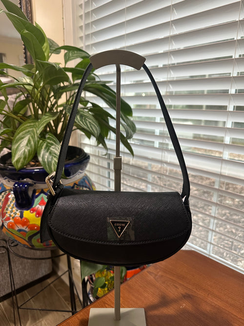 BLACK GUESS HANDBAG