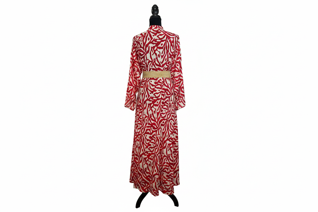 Vestido rojo con cinturón espalda